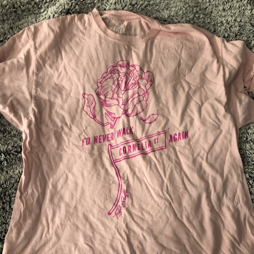 Taylor Swift limited edition tee